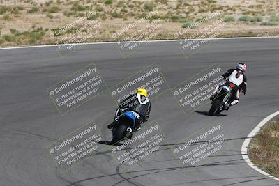 media/Apr-20-2025-AHRMA (Sun) [[393a79c373]]/Race/Group 12/Turn 4b/